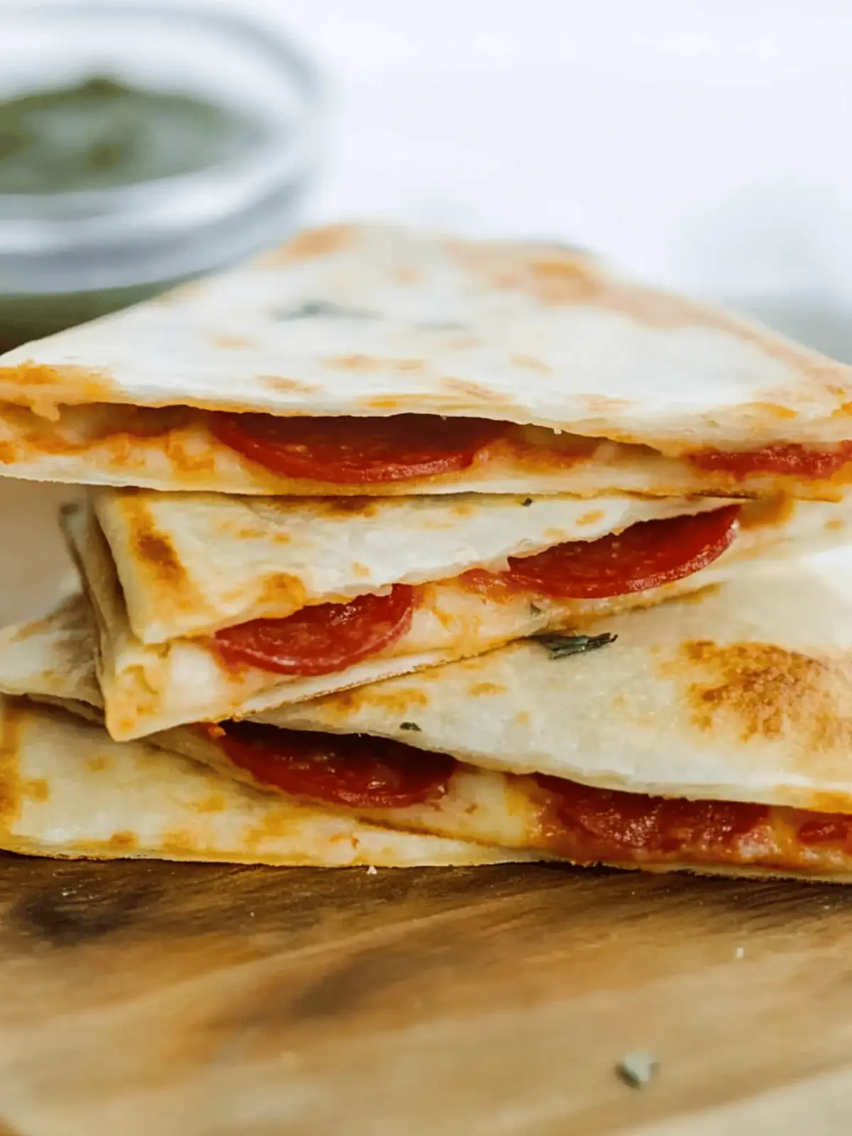 Pepperoni Pizzadillas (Easy Lunch Idea!)